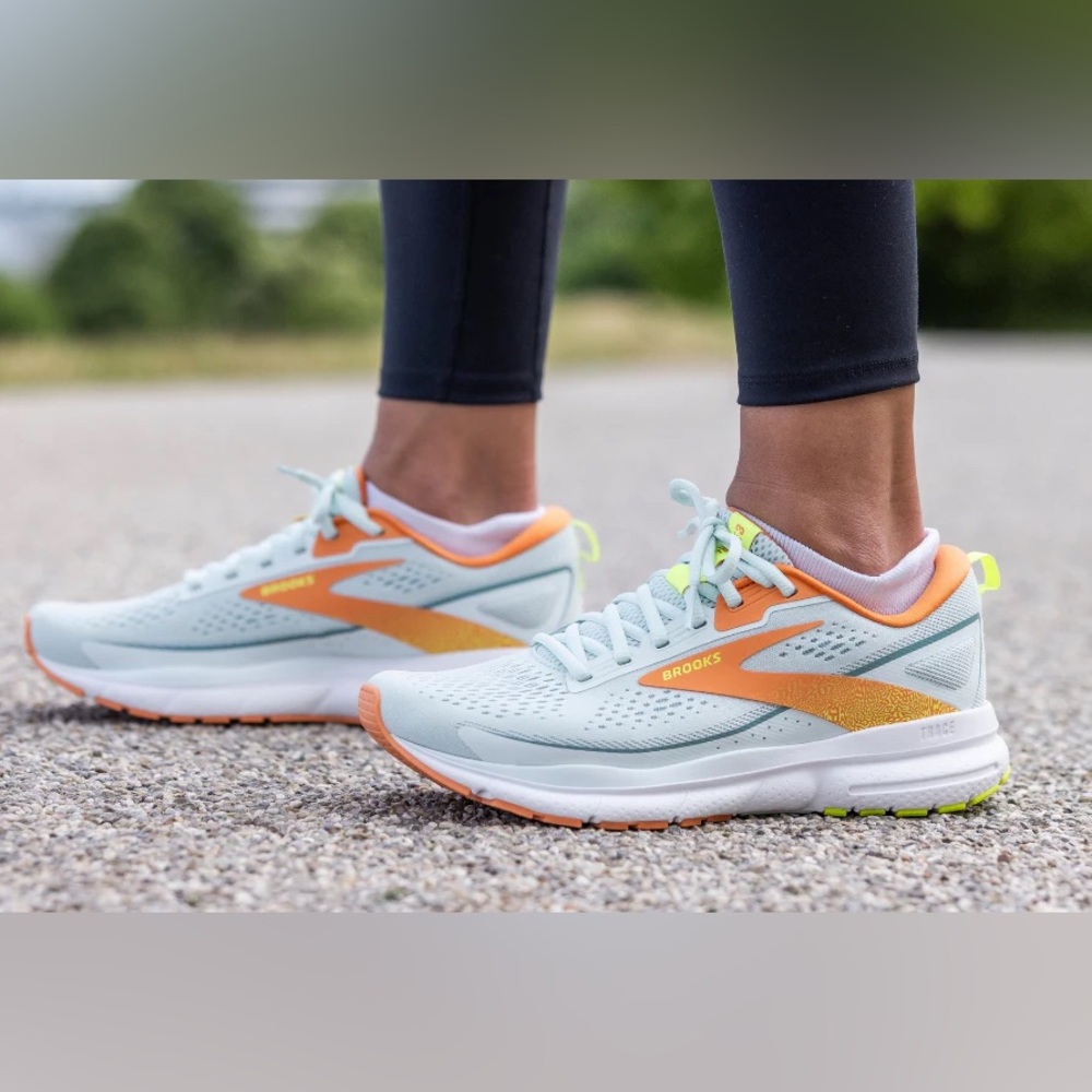 Brooks Trace 3 Women's Running Shoes
